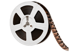 super8-filmrollev-digitalisieren-lassen-konvertieren-lassen-bei-filmrettung-tschoecke-300-205